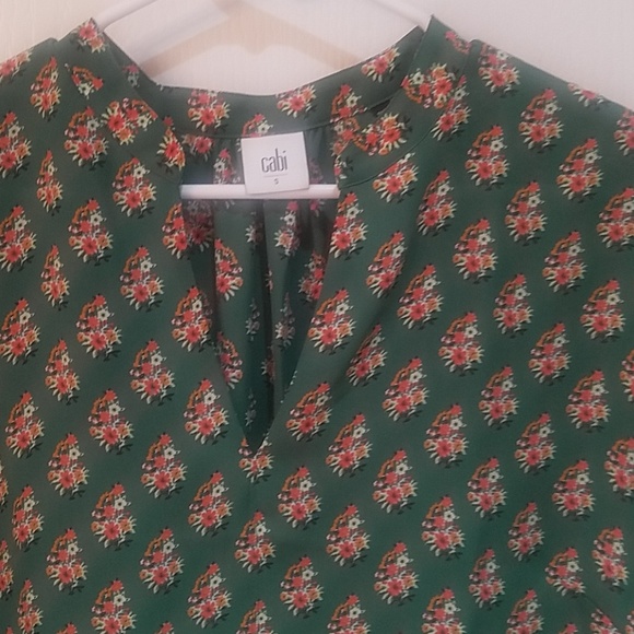 Cabi - Picture 2 of 4